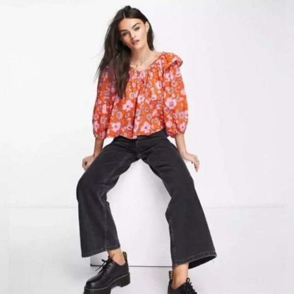 FREE PEOPLE Miss Daisy Floral Ruffle Top Off Shoulder Puff Sleeve Heat Wave Sz M - Picture 1 of 16